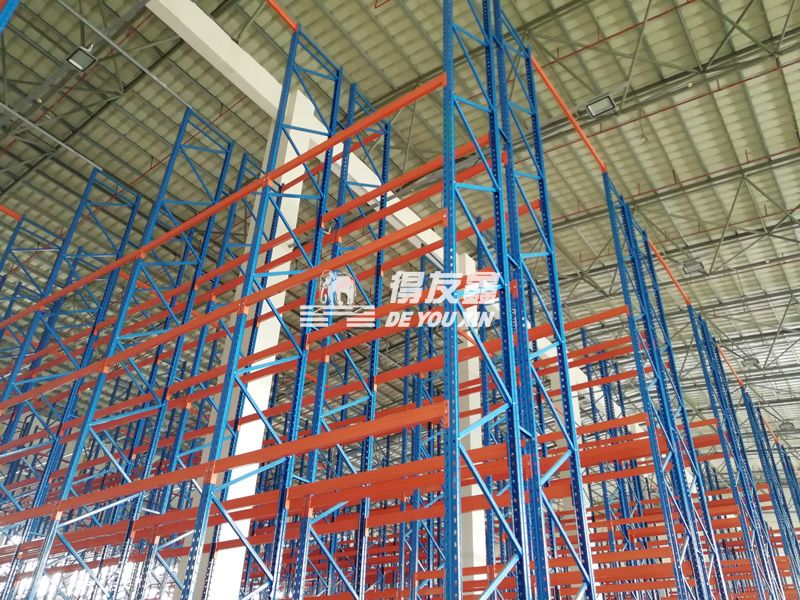 五金制品行業(yè)立體高位貨架